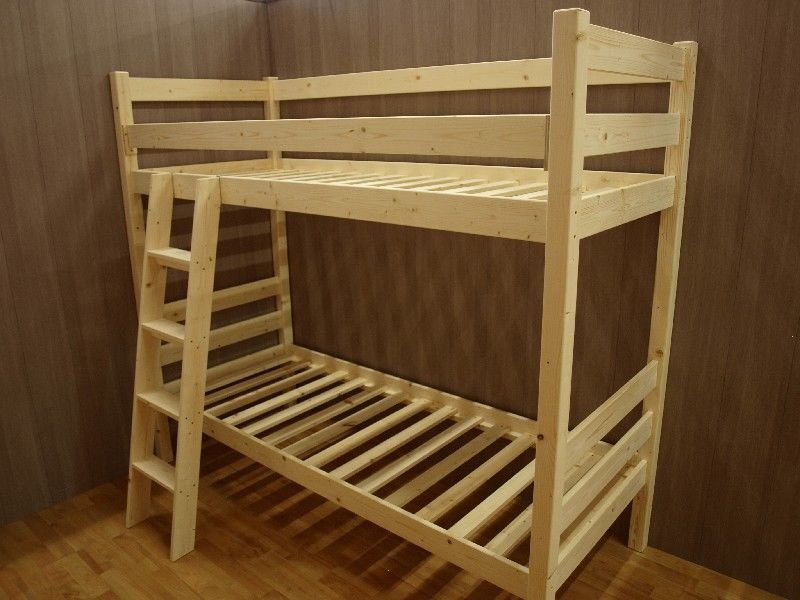 Market del Legno: Letto a castello Vittorio in abete grezzo realizzabile su  misura